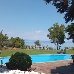 Castle On The Edge Of The Sea Νέα Ποτίδαια