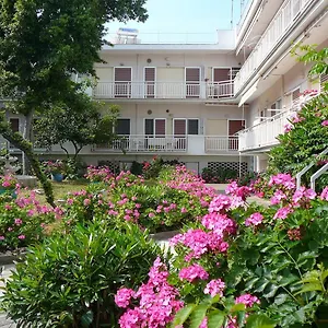 Juli Apartament